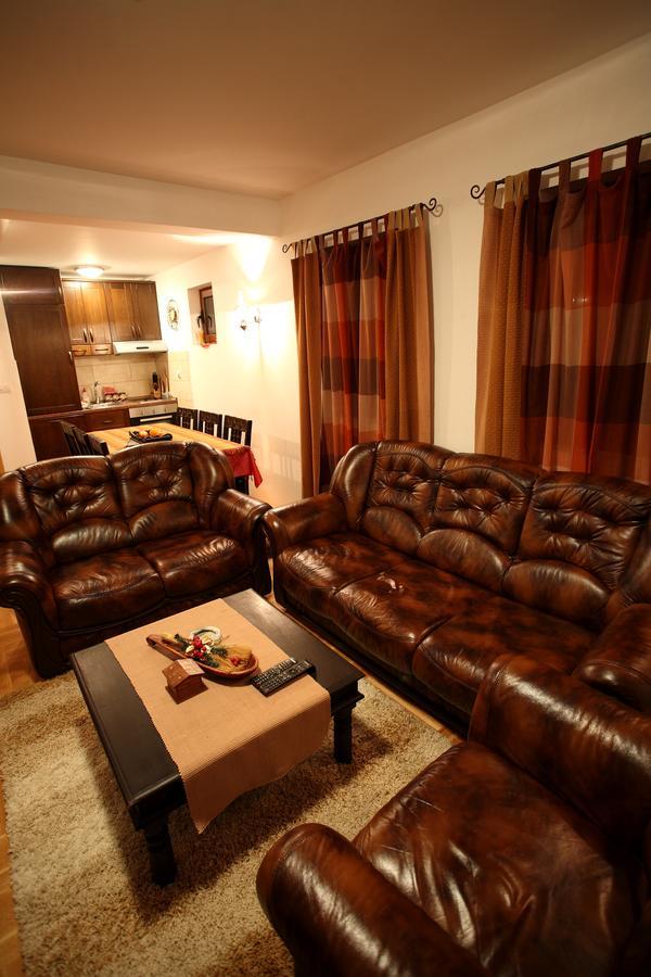 Family Apartments Zabljak  Luaran gambar